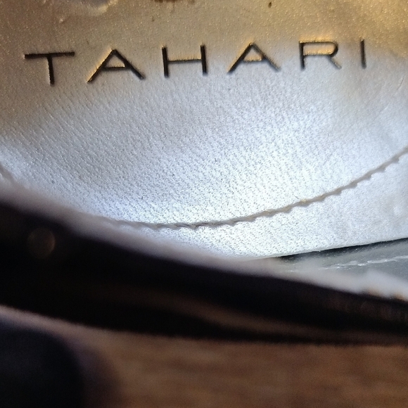 Tahari Black Suede Patent Leather Heels - Picture 2 of 6